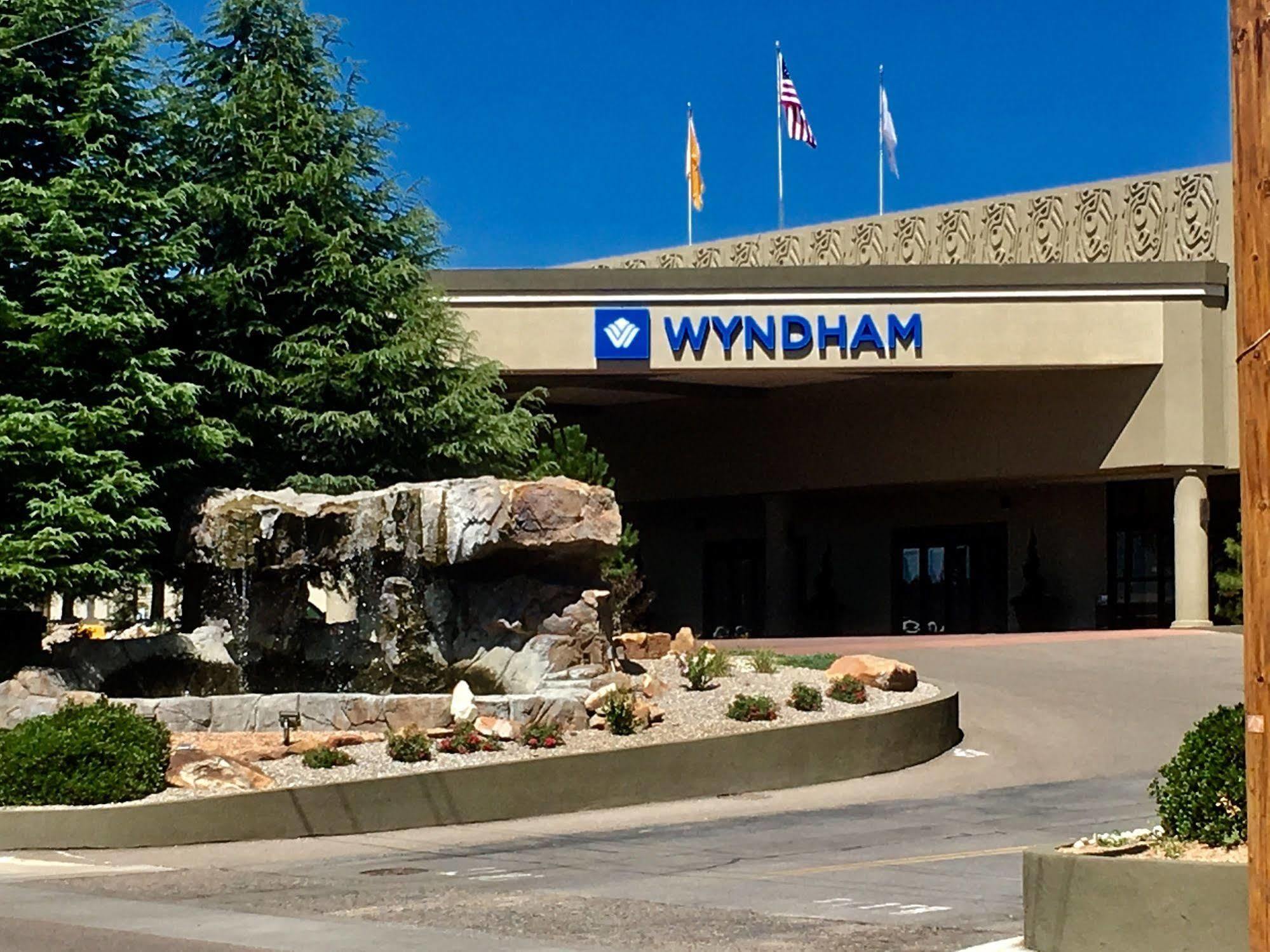 Wyndham Albuquerque Hotel & Conference Center Экстерьер фото